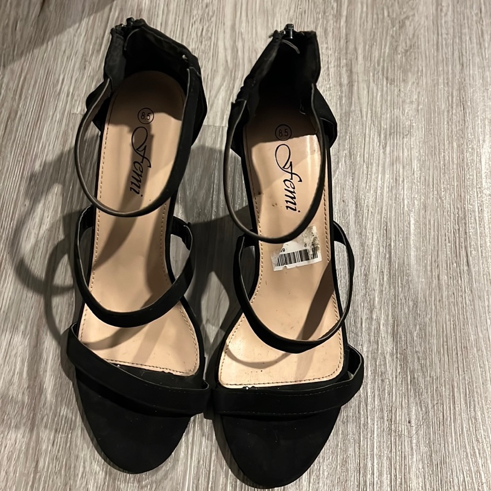 Black heels ❤️‍🔥